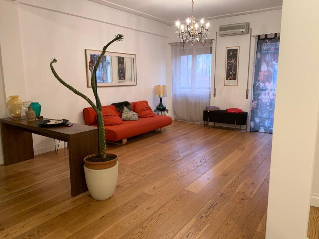 Appartamento Casa Mentana Terni Esterno foto