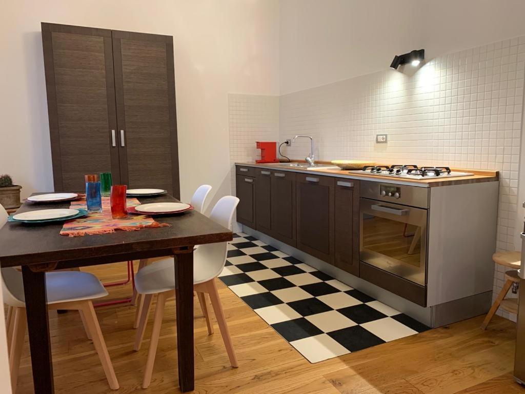 Appartamento Casa Mentana Terni Esterno foto